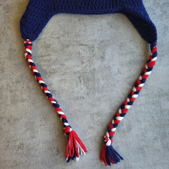 Vintage Patriots Knit Beanie with Pom Pom and Tassels - Picture 8 of 8